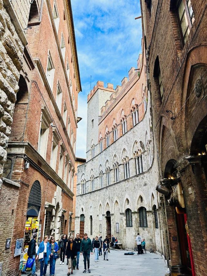 Domus An- Two Bedrooms Apartment -Antique And Historical Home Siena Exterior photo